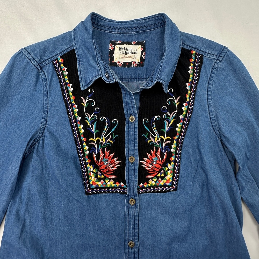 Holding‎ Horses Boho Embroidered Western Floral Blue Denim Tunic Shirt Western